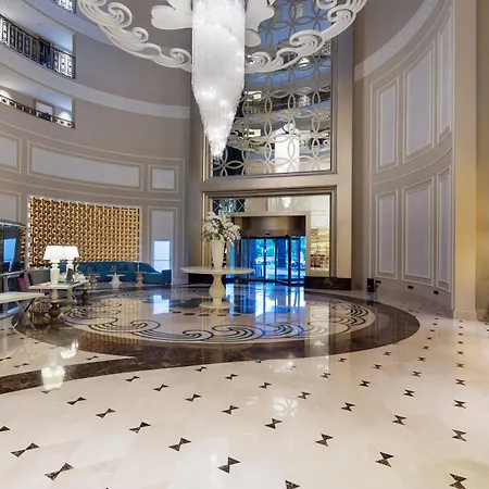 Papillon Ayscha & Hotel 5*