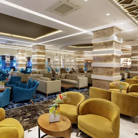 Papillon Ayscha & Hotel